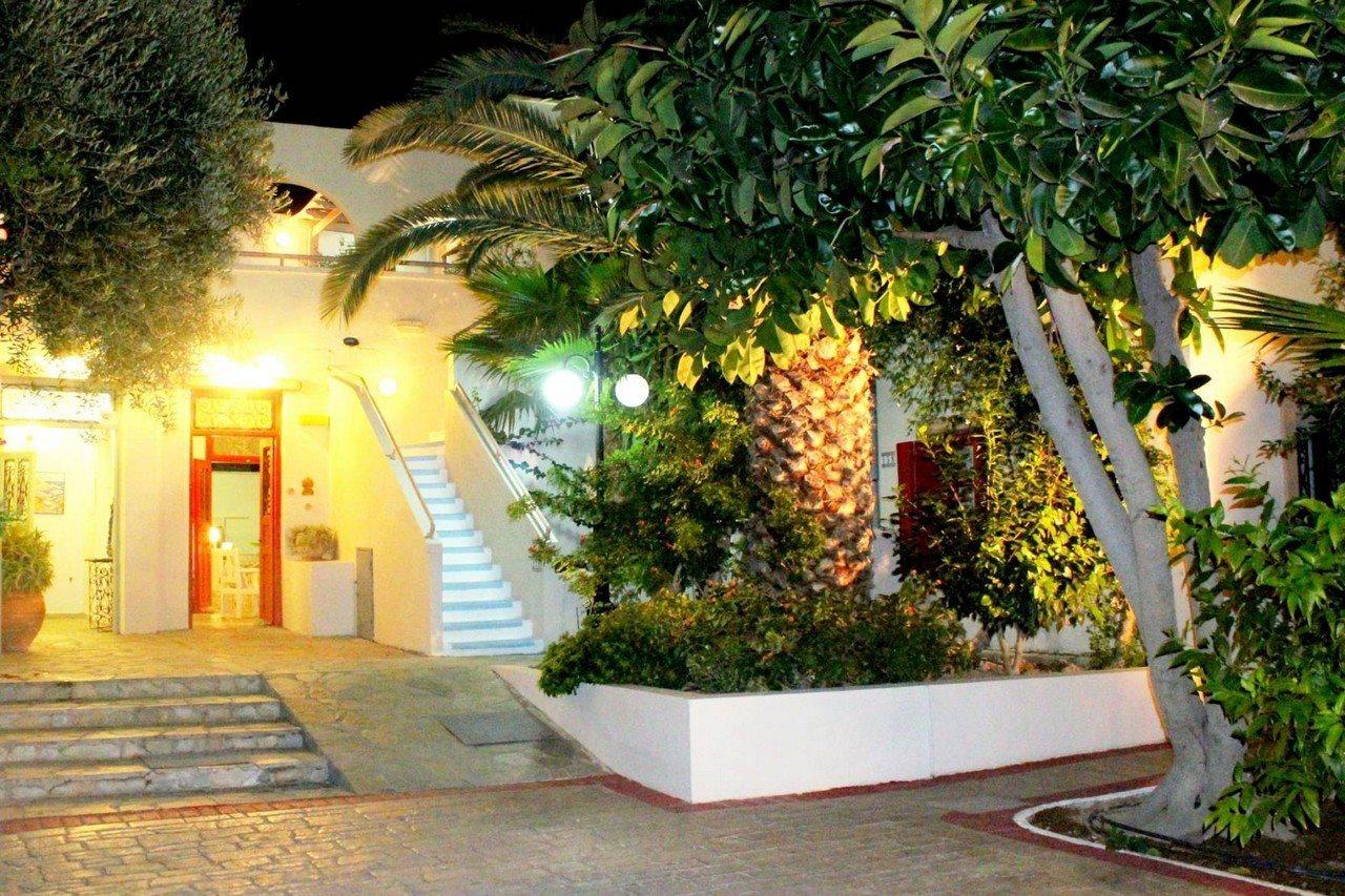 Aparthotel Nissia Kamares à Kardamena  Extérieur photo