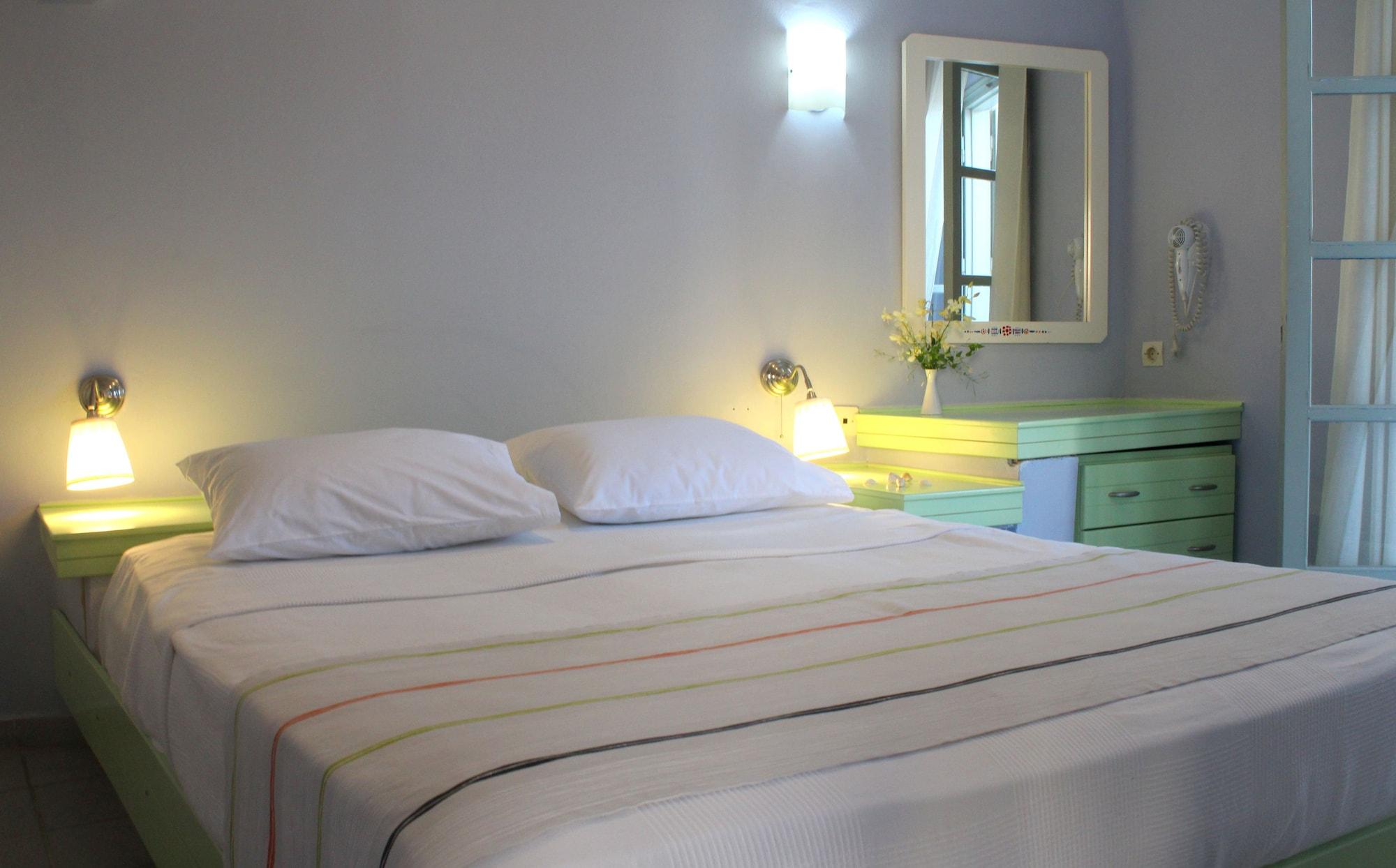 Aparthotel Nissia Kamares à Kardamena  Extérieur photo